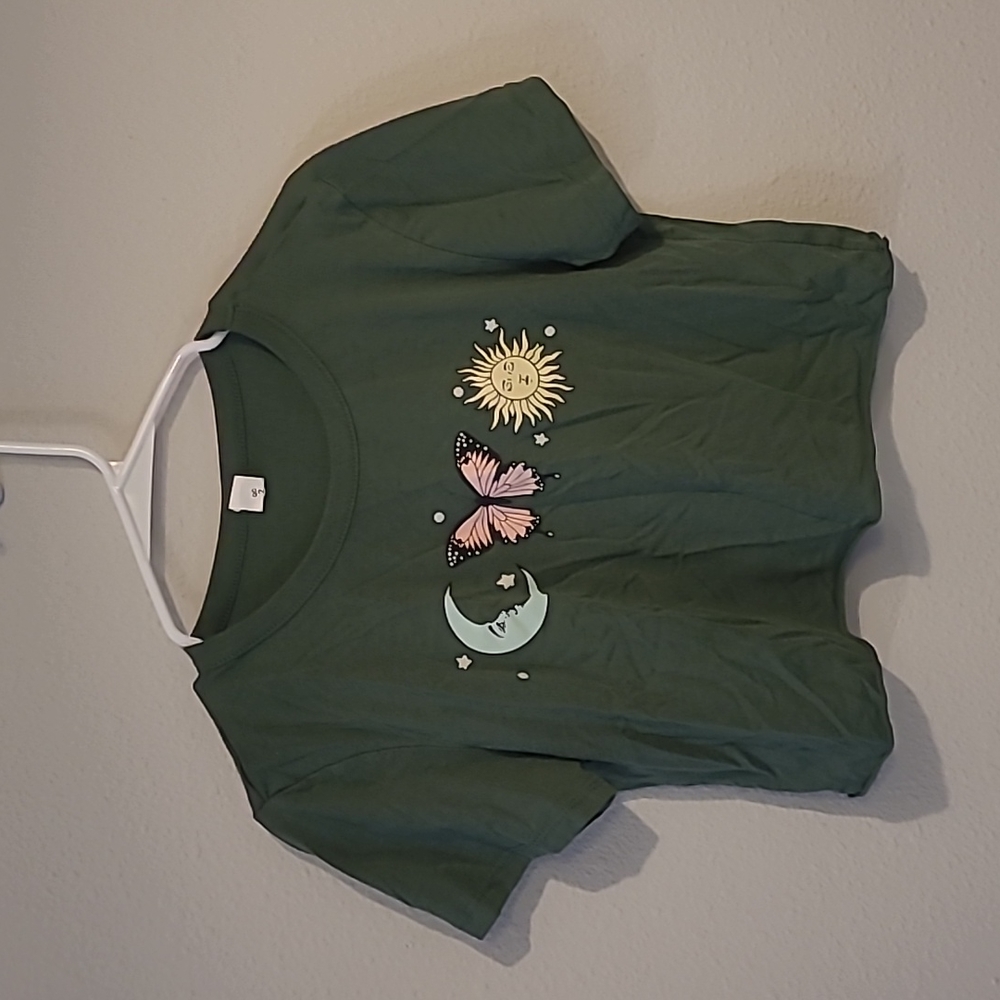 Graphic Green Cropped T-Shirt